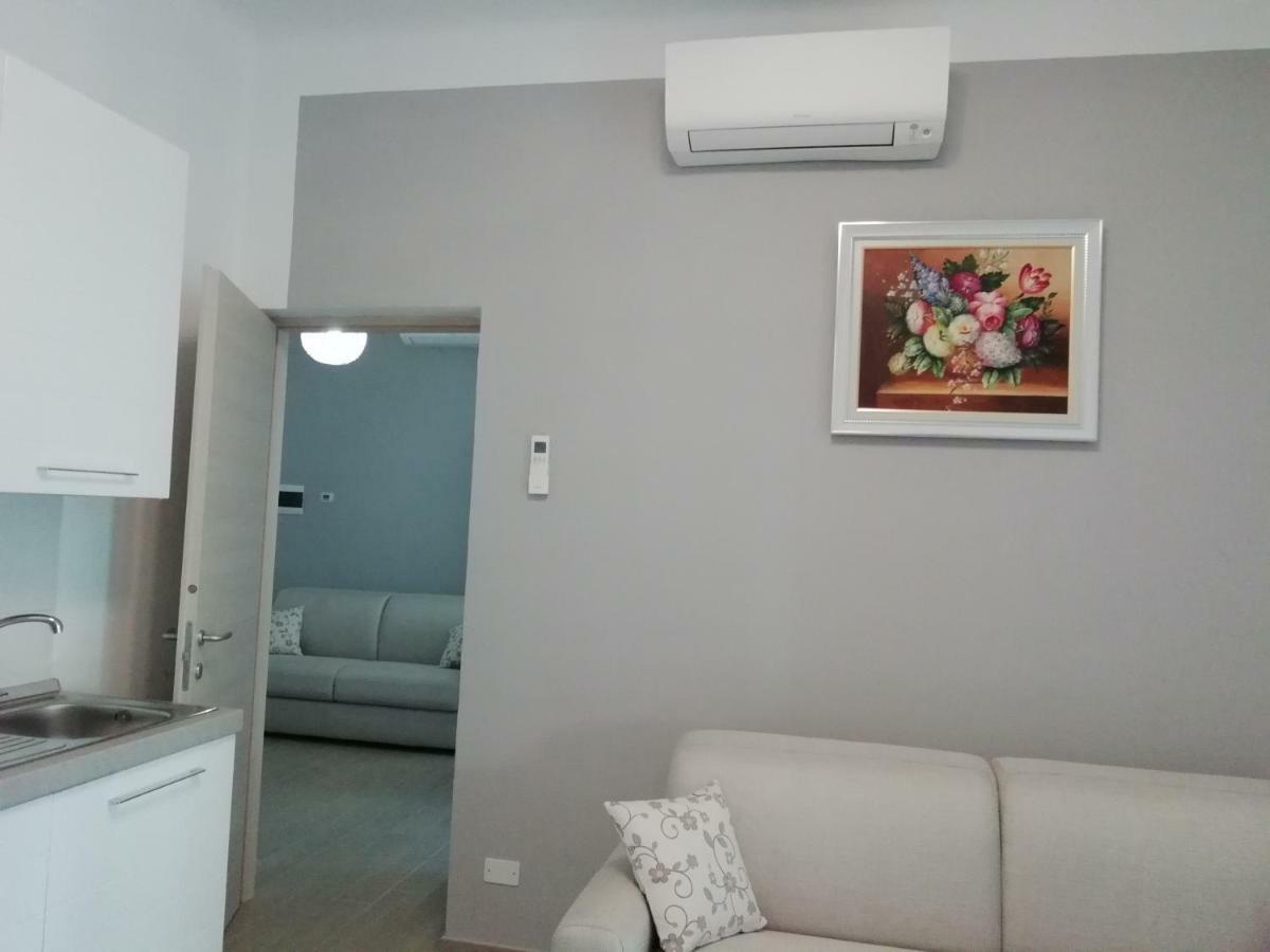 Roel Garden View Apartment La Spezia Bagian luar foto